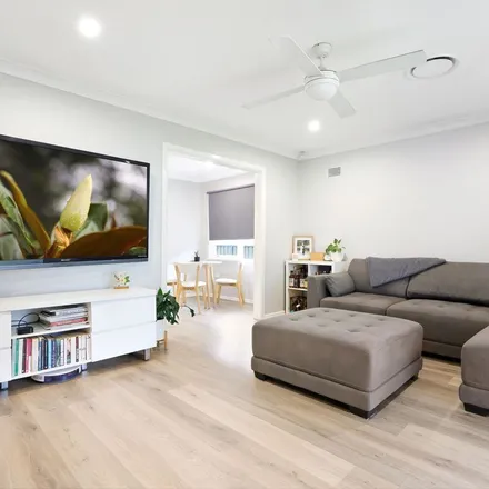 Image 9 - Ladbury Avenue, Penrith NSW 2750, Australia - Apartment for rent
