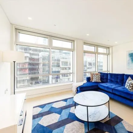 Rent this 2 bed apartment on Din Tai Fung in 11 St Giles Square, London