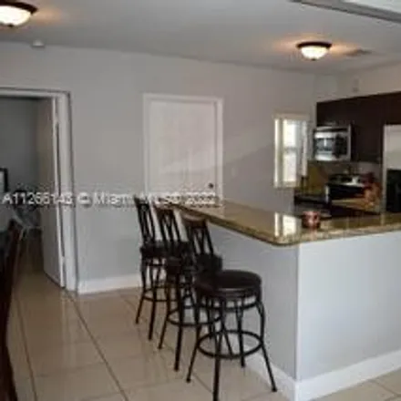 Image 6 - 1001 Northeast 166th Street, North Miami Beach, FL 33162, USA - House for rent