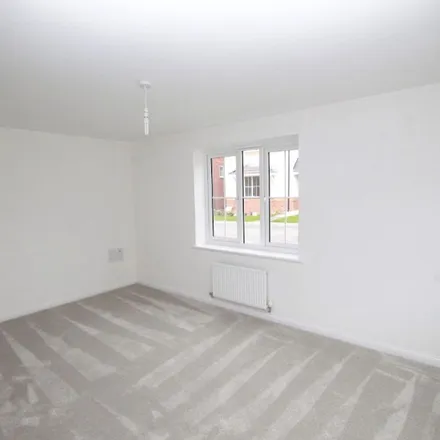 Rent this 3 bed duplex on Hurricane Drive in Calne, SN11 8GA