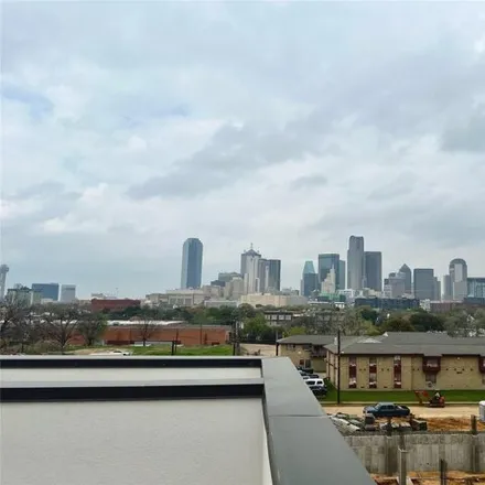 Buy this 3 bed house on 1741 Lear Street in Dallas, TX 75215