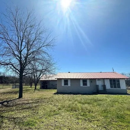Buy this 3 bed house on 906 Grimes Road in Salesville, Palo Pinto County