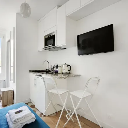 Image 7 - 8 Avenue du Général Mangin, 75016 Paris, France - Apartment for rent