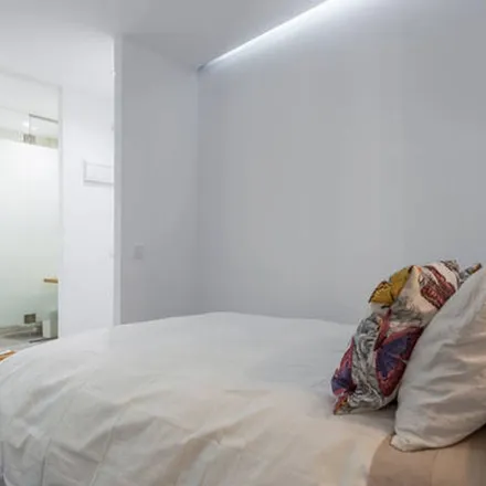Rent this 1 bed apartment on Madrid in Sony Pictures Releasing de España S.A. de C.V., Calle de Pedro de Valdivia
