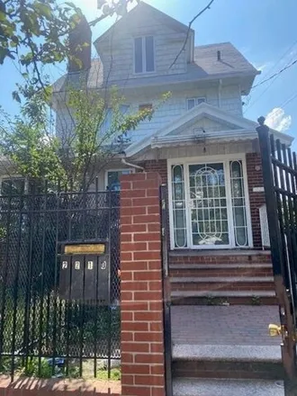 Image 3 - 2210 Schenectady Avenue, New York, NY 11234, USA - House for sale