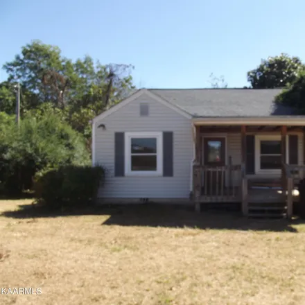 Image 2 - 1155 Tellico Street South, Madisonville, Monroe County, TN 37354, USA - House for sale