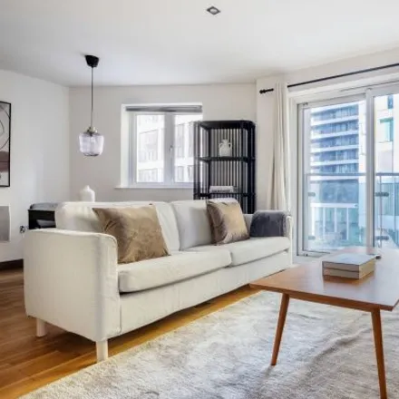 Rent this 2 bed apartment on 30 Marsh Wall in Canary Wharf, London