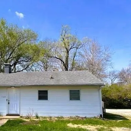 Buy this 3 bed house on 1184 Dawn Drive in Belleville, IL 62220