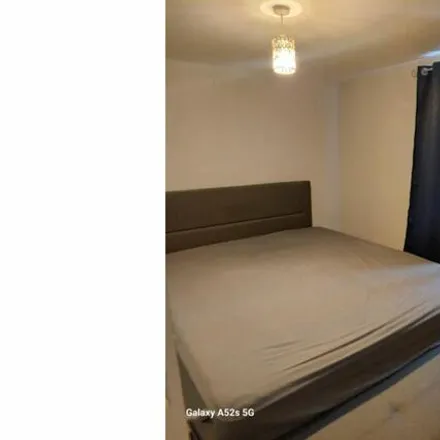 Image 4 - Fire Opal Way, Bobbing, ME10 5JW, United Kingdom - Apartment for rent