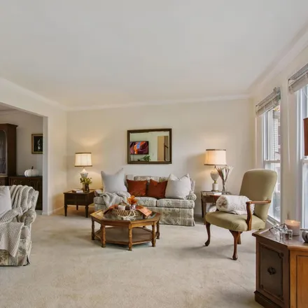 Image 3 - 13715 Eastcliff Circle, Chantilly, VA 20120, USA - House for sale