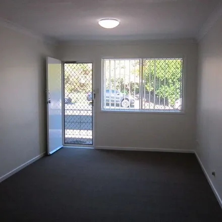 Image 4 - 35 Amelia Street, Coorparoo QLD 4151, Australia - Apartment for rent