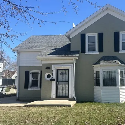 Buy this 4 bed house on 4950 in 4952 North 40th Street, Milwaukee