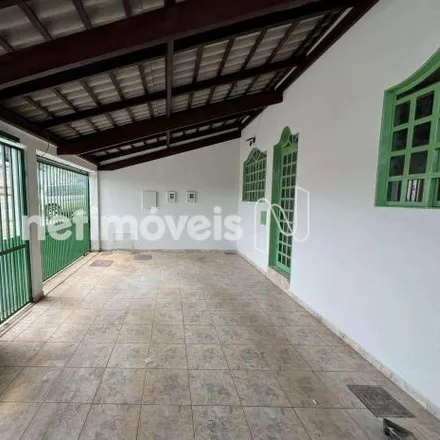 Rent this 3 bed house on QSC 25 in Taguatinga - Federal District, 72015-610