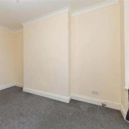 Image 7 - The Crescent, Blackpool, FY4 1EQ, United Kingdom - Townhouse for sale