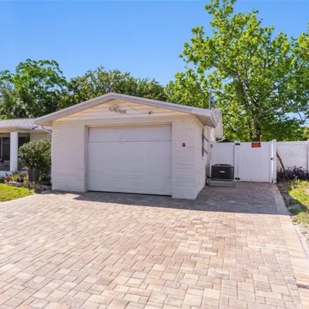 Buy this 3 bed house on 10899 Hyssop Street in Bayonet Point, FL 34668