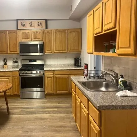 Rent this 2 bed apartment on 38 Niagara Street in Newark, NJ 07105