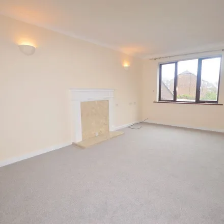 Rent this 1 bed apartment on Station Road in Pulborough, RH20 1AH