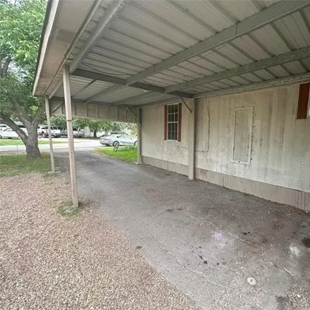 Image 5 - 333 South Granger Street, Granger, Williamson County, TX 76530, USA - Apartment for sale