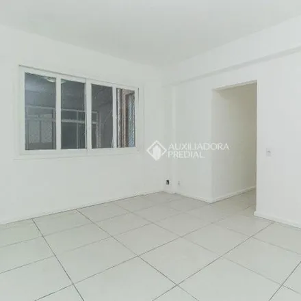 Rent this 3 bed apartment on Casa do Estudante Universitário Aparício Corá de Almeida in Rua Riachuelo, Historic District
