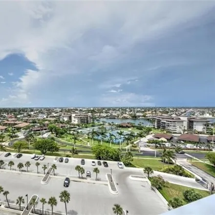 Image 5 - Seaview Court, Marco Island, FL 33937, USA - Condo for rent