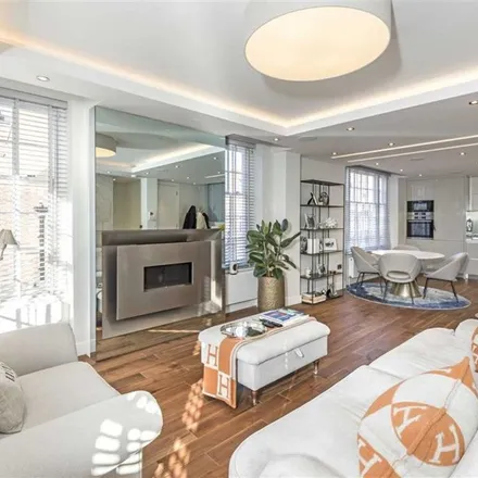 Rent this 2 bed apartment on 4 Marylebone Street in London, W1G 8JF