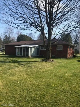 Image 3 - 1977 Scudder Drive, Akron, OH 44320, USA - House for rent