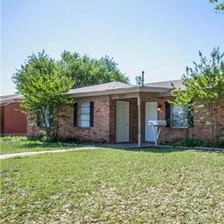 Buy this 5 bed house on 3319 South 27th Street in Abilene, TX 79605