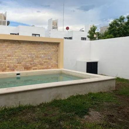 Rent this studio house on Calle 27 in 97305 Cholul, YUC