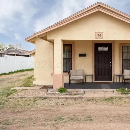 Buy this 3 bed house on 1323 West Market Street in Pampa, TX 79065