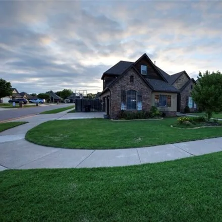 Rent this 4 bed house on N.E. 13th Street in Moore, OK 73153