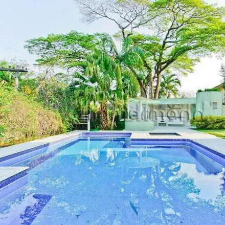 Buy this 4 bed house on Rua Traipu 1317 in Perdizes, São Paulo - SP