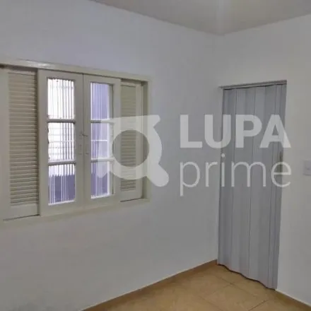 Rent this 2 bed house on Rua Maria Augusta 149 in Vila Ede, São Paulo - SP