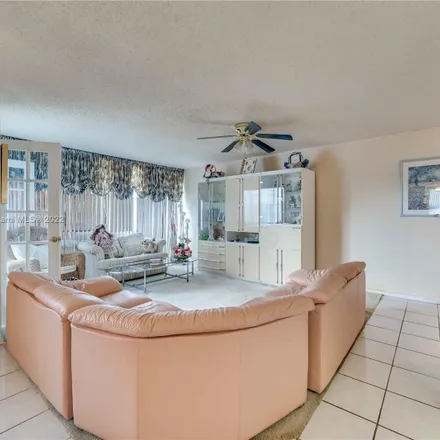 Image 8 - 201 Northwest 69th Avenue, Plantation Gardens, Plantation, FL 33317, USA - Condo for sale