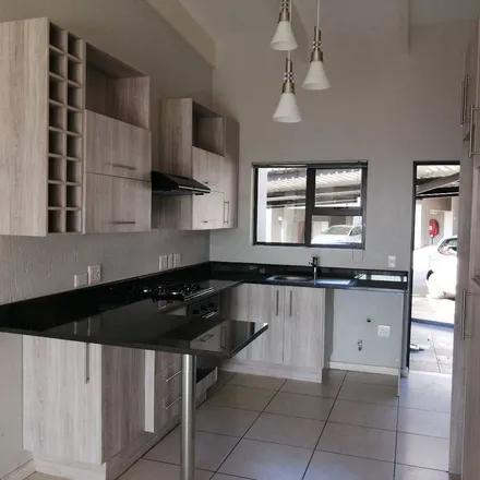 Rent this 1 bed apartment on Cotswold Road in Florida Hills, Roodepoort