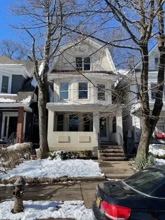 Buy this 4 bed house on 958 East 13th Street in New York, NY 11230