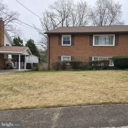 Image 1 - 1804 Brewton Court, District Heights, Prince George's County, MD 20747, USA - House for sale