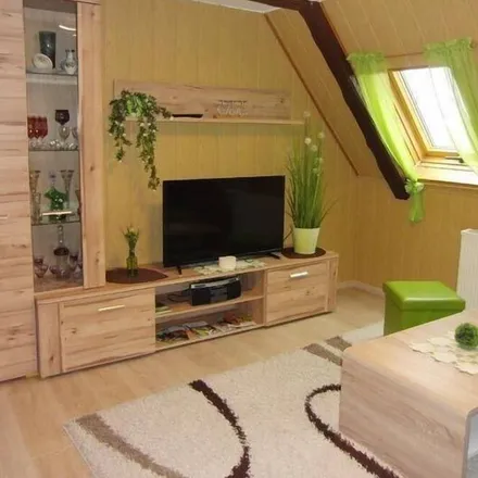 Rent this 2 bed apartment on 01855 Lichtenhain