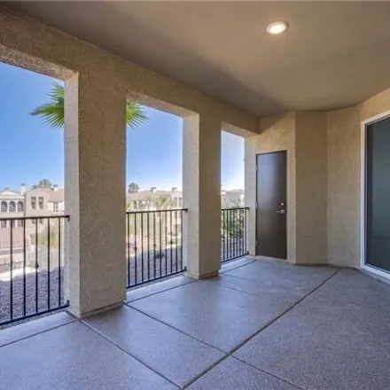 Image 4 - 2498 Atchley Drive, Henderson, NV 89052, USA - Condo for rent