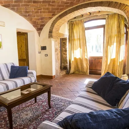 Rent this 3 bed apartment on 53035 Monteriggioni SI