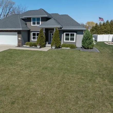 Buy this 4 bed house on 984 Hoks Ridge Lane in Lawrence, WI 54115
