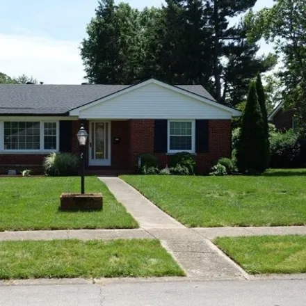 Buy this 3 bed house on 1720 Hatteras Drive in Lexington, KY 40504