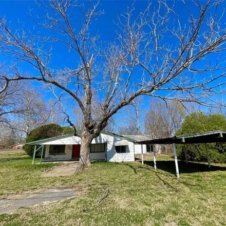 Buy this 3 bed house on 352 North Lincoln Avenue in Wagoner, OK 74467