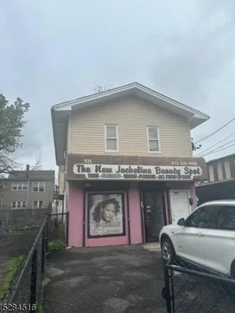 Image 3 - 523 East 18th Street, Paterson, NJ 07514, USA - House for sale