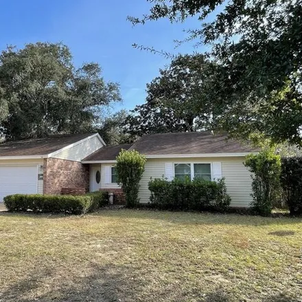 Rent this 3 bed house on 606 Bayou Lane in Niceville, FL 32578