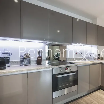 Image 7 - Westgate House, Ealing Road, London, TW8 0LN, United Kingdom - Apartment for rent