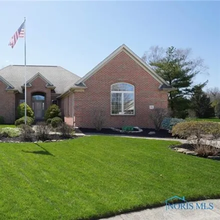 Buy this 3 bed house on 2198 Golden Eagle Drive in Findlay, OH 45840