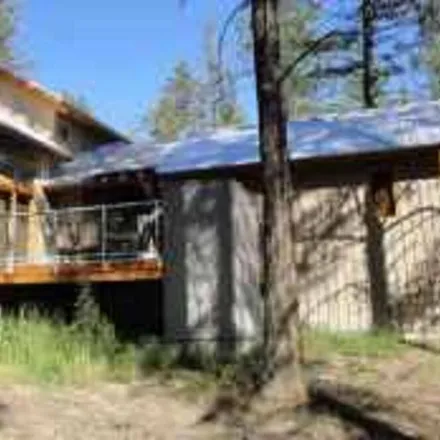 Image 7 - Vernon, BC V1H 1Z2, Canada - House for rent