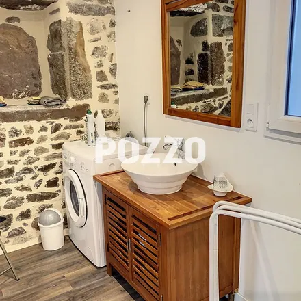 Image 1 - Pozzo, Rue Paul Poirier, 50400 Granville, France - Apartment for rent