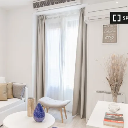 Rent this 1 bed apartment on Calle del Acuerdo in 18, 28015 Madrid