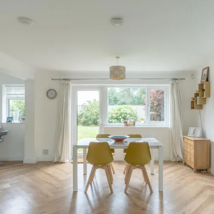 Image 7 - 17 The Newlands, Bristol, BS16 1NQ, United Kingdom - House for sale